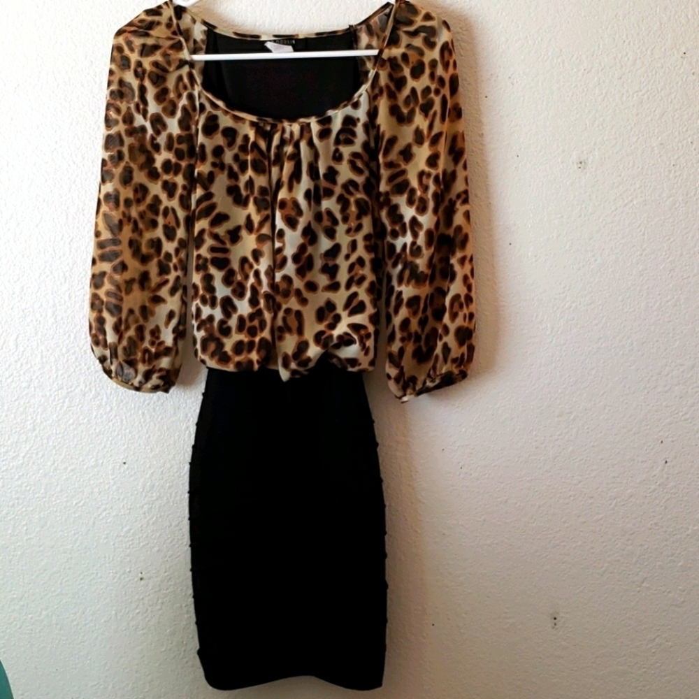B Darlin Classy Leopard Dress W/Sheer Sleeves SZ 2